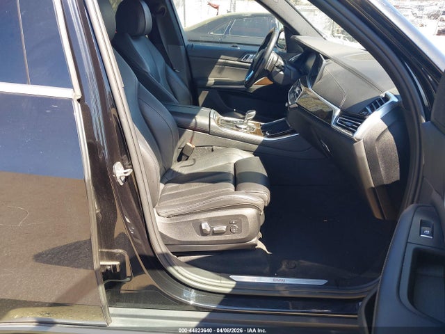 44823640 :رقم المزاد ، 5UXCR6C55KLL52889 vin ، 2019 Bmw X5 Xdrive40i مزاد بيع