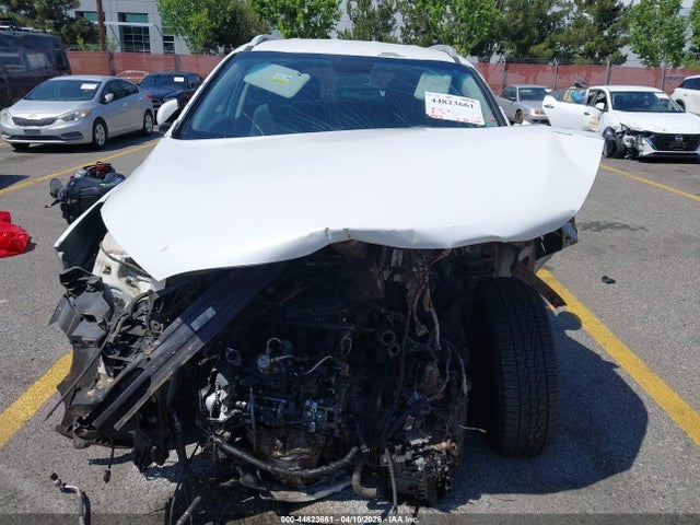 5XYPGDA59GG175489 KIA Sorento 3.3l Lx