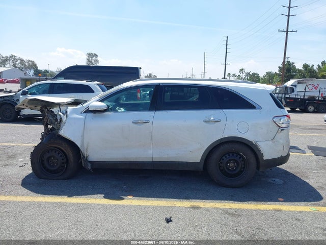 5XYPGDA59GG175489 KIA Sorento 3.3l Lx