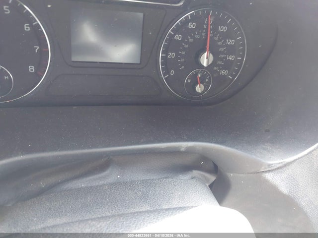 5XYPGDA59GG175489 KIA Sorento 3.3l Lx