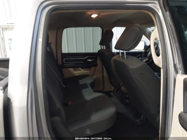 Продажа на аукционе авто 2019 Ram 2500 Big Horn  4x4 6'4 Box, vin: 3C6UR5DJ1KG592554, номер лота: 44823674