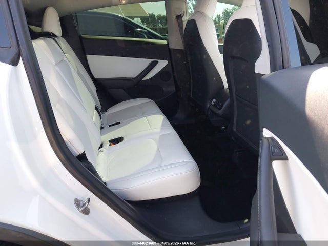 2021 Tesla Model Y Performance Dual Motor All-wheel Drive მანქანა იყიდება აუქციონზე, vin: 5YJYGDEF0MF146442, აუქციონის ნომერი: 44823683