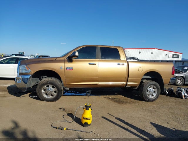 2011 Ram Ram 2500 Slt მანქანა იყიდება აუქციონზე, vin: 3D7UT2CL9BG619520, აუქციონის ნომერი: 44823688