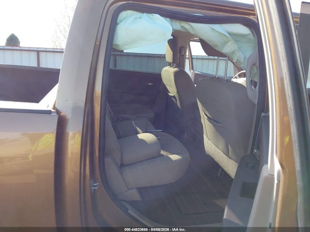 2011 Ram Ram 2500 Slt მანქანა იყიდება აუქციონზე, vin: 3D7UT2CL9BG619520, აუქციონის ნომერი: 44823688