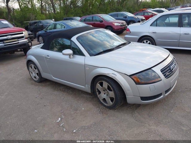 2001 AUDI TT TRUUT28N111036804