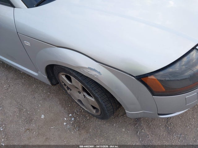 44823691 :رقم المزاد ، TRUUT28N111036804 vin ، 2001 Audi Tt مزاد بيع