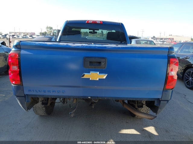 1GCNCNEC0JZ209149 Chevrolet Silverado 1500 Ls
