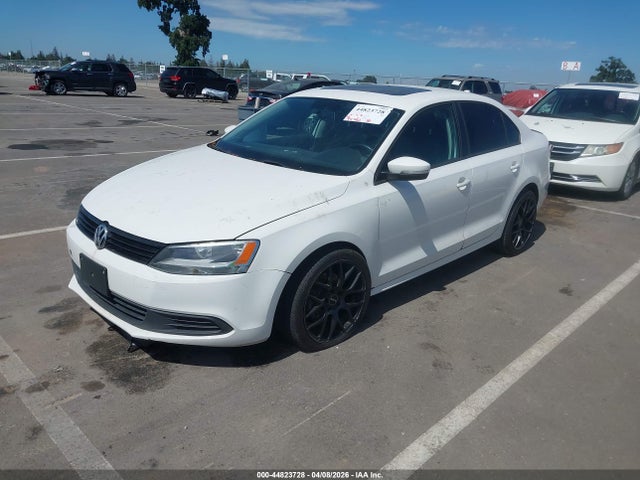 Продажа на аукционе авто 2012 Volkswagen Jetta 2.5l Se, vin: 3VWDX7AJ6CM385446, номер лота: 44823728