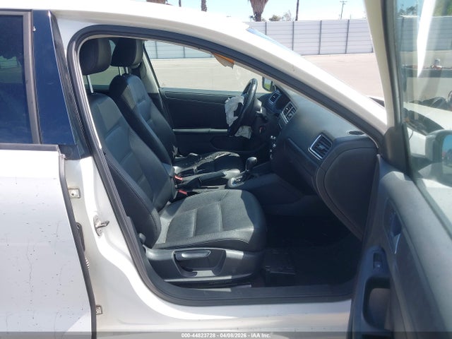 Продажа на аукционе авто 2012 Volkswagen Jetta 2.5l Se, vin: 3VWDX7AJ6CM385446, номер лота: 44823728