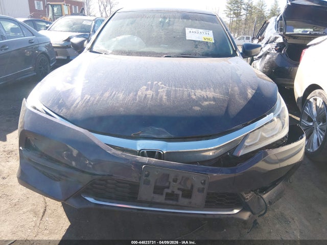 Продажа на аукционе авто 2017 Honda Accord Sport, vin: 1HGCR2F58HA268240, номер лота: 44823731