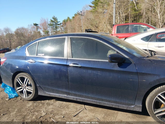 Продажа на аукционе авто 2017 Honda Accord Sport, vin: 1HGCR2F58HA268240, номер лота: 44823731