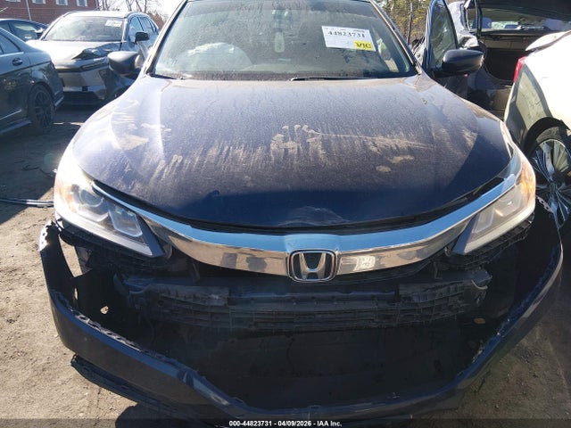 Продажа на аукционе авто 2017 Honda Accord Sport, vin: 1HGCR2F58HA268240, номер лота: 44823731