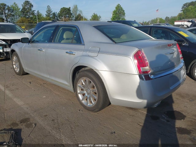 2011 CHRYSLER 300 2C3CA5CG8BH614149 Photo 2