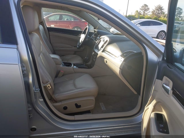 2011 CHRYSLER 300 2C3CA5CG8BH614149 Photo 4