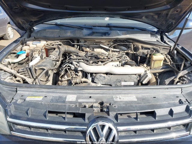 2012 VOLKSWAGEN TOUAREG WVGFK9BP3CD000604 Photo 9