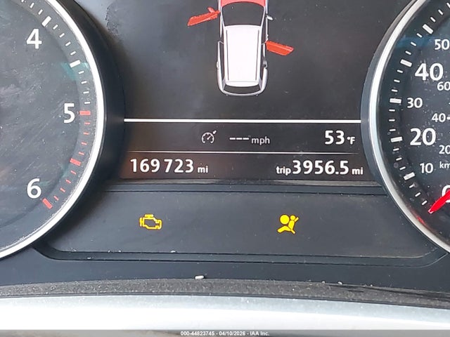 2012 Volkswagen Touareg Tdi Lux მანქანა იყიდება აუქციონზე, vin: WVGFK9BP3CD000604, აუქციონის ნომერი: 44823745