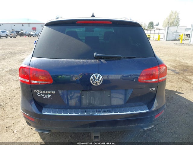 2012 Volkswagen Touareg Tdi Lux მანქანა იყიდება აუქციონზე, vin: WVGFK9BP3CD000604, აუქციონის ნომერი: 44823745