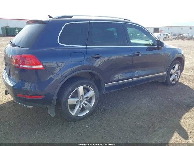 2012 VOLKSWAGEN TOUAREG WVGFK9BP3CD000604 Photo 3