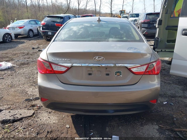 2014 Hyundai Sonata Gls მანქანა იყიდება აუქციონზე, vin: 5NPEB4AC4EH878668, აუქციონის ნომერი: 44823747