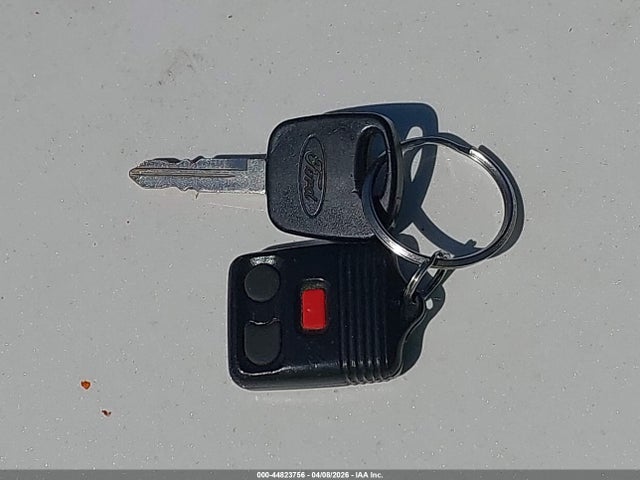 2000 FORD EXPLORER 1FMDU83P8YZC32720 Photo 10