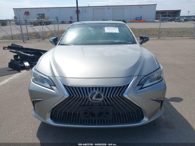 2019 Lexus Es 350 Luxury მანქანა იყიდება აუქციონზე, vin: 58ABZ1B12KU030496, აუქციონის ნომერი: 44823765