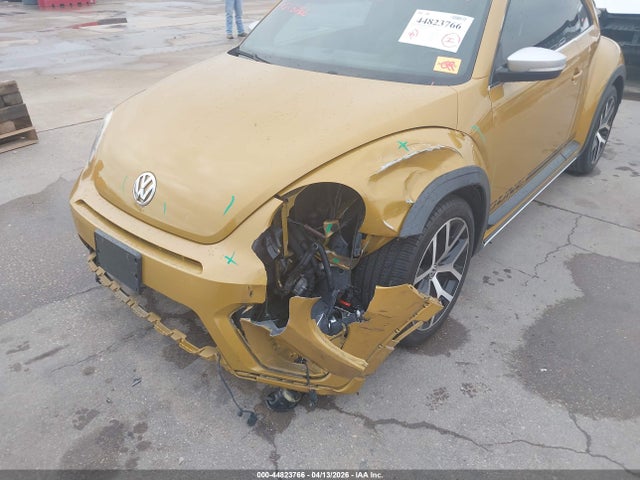 2017 Volkswagen Beetle 1.8t Dune მანქანა იყიდება აუქციონზე, vin: 3VWS17AT8HM630460, აუქციონის ნომერი: 44823766