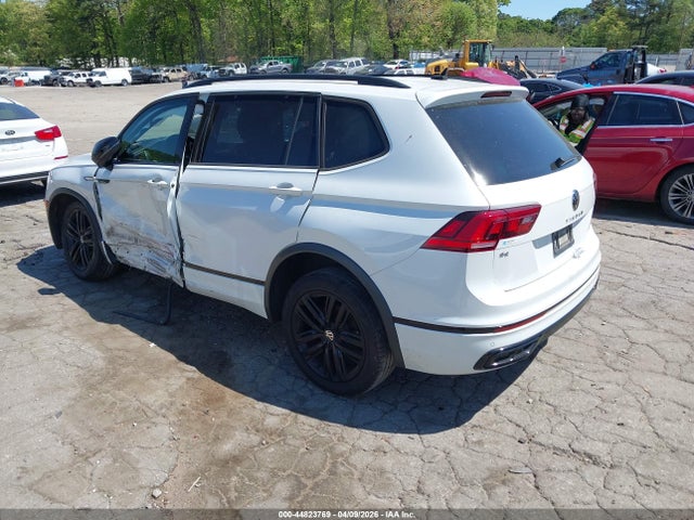 Aukcja sprzedaży 2022 Volkswagen Tiguan 2.0t Se R-line Black, vin: 3VVCB7AX7NM121206, numer aukcji: 44823769
