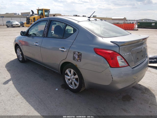 3N1CN7AP8EL835053 Nissan Versa 1.6 Sv