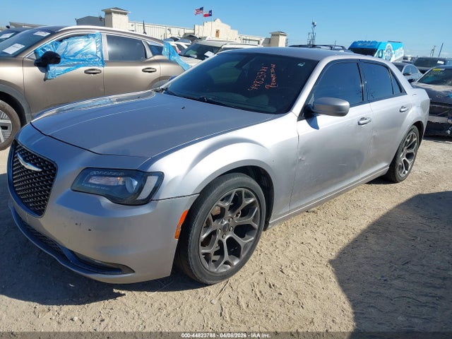 44823788 :رقم المزاد ، 2C3CCABG7JH214134 vin ، 2018 Chrysler 300 300s مزاد بيع