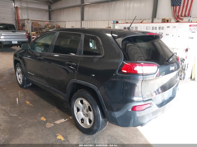 2016 JEEP CHEROKEE 1C4PJMAB0GW313866 Photo 2