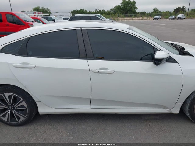 Продажа на аукционе авто 2017 Honda Civic Ex-l, vin: 2HGFC1F75HH659177, номер лота: 44823824