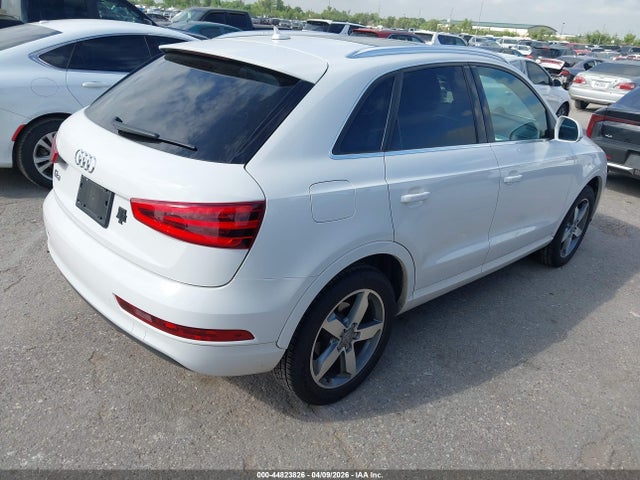 2015 AUDI Q3 WA1BFCFS2FR006530 Photo 3