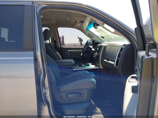44823841 :رقم المزاد ، 1C6RR7GT3DS701400 vin ، 2013 Ram 1500 Big Horn مزاد بيع