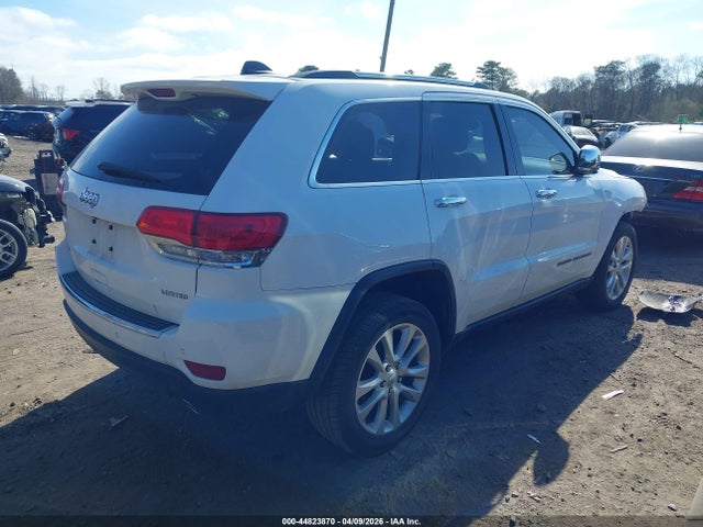 2017 JEEP GRAND CHEROKEE 1C4RJFBG6HC900705 Photo 3