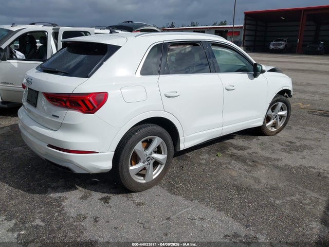 Продажа на аукционе авто 2021 Audi Q3 Premium 40 Tfsi Quattro Tiptronic, vin: WA1AUCF37M1074876, номер лота: 44823871