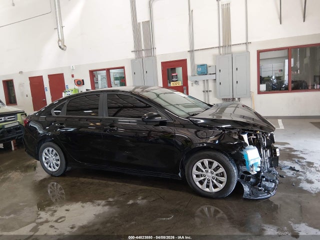 3KPF24AD5LE235888 KIA FORTE FE