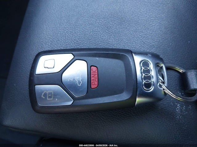 2024 Audi Q5 Premium Plus 45 Tfsi S Line Quattro მანქანა იყიდება აუქციონზე, vin: WA1EAAFY9R2067004, აუქციონის ნომერი: 44823886