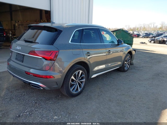 2024 Audi Q5 Premium Plus 45 Tfsi S Line Quattro მანქანა იყიდება აუქციონზე, vin: WA1EAAFY9R2067004, აუქციონის ნომერი: 44823886