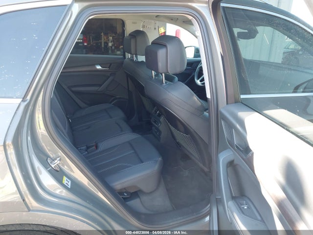 2024 Audi Q5 Premium Plus 45 Tfsi S Line Quattro მანქანა იყიდება აუქციონზე, vin: WA1EAAFY9R2067004, აუქციონის ნომერი: 44823886