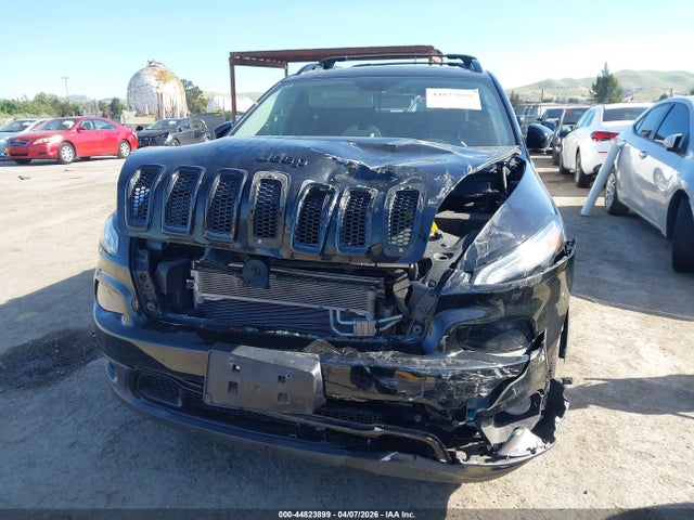 2018 Jeep Cherokee Limited Fwd მანქანა იყიდება აუქციონზე, vin: 1C4PJLDX6JD527992, აუქციონის ნომერი: 44823899