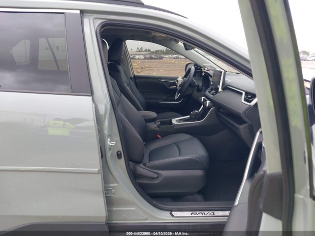 Aukcja sprzedaży 2022 Toyota Rav4 Xle Premium, vin: 2T3C1RFV8NW223276, numer aukcji: 44823900