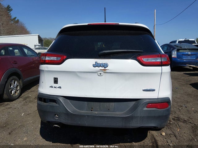 2016 Jeep Cherokee Latitude მანქანა იყიდება აუქციონზე, vin: 1C4PJMCBXGW359718, აუქციონის ნომერი: 44823906