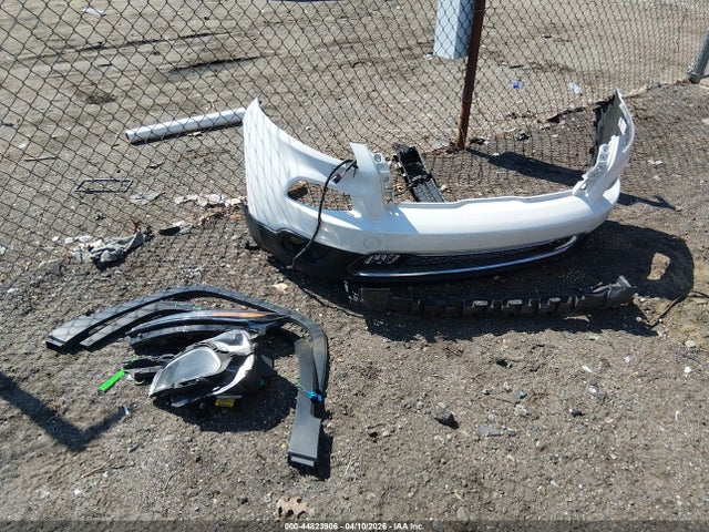 2016 Jeep Cherokee Latitude მანქანა იყიდება აუქციონზე, vin: 1C4PJMCBXGW359718, აუქციონის ნომერი: 44823906