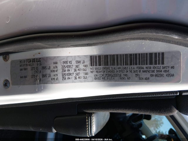 2016 Jeep Cherokee Latitude მანქანა იყიდება აუქციონზე, vin: 1C4PJMCBXGW359718, აუქციონის ნომერი: 44823906