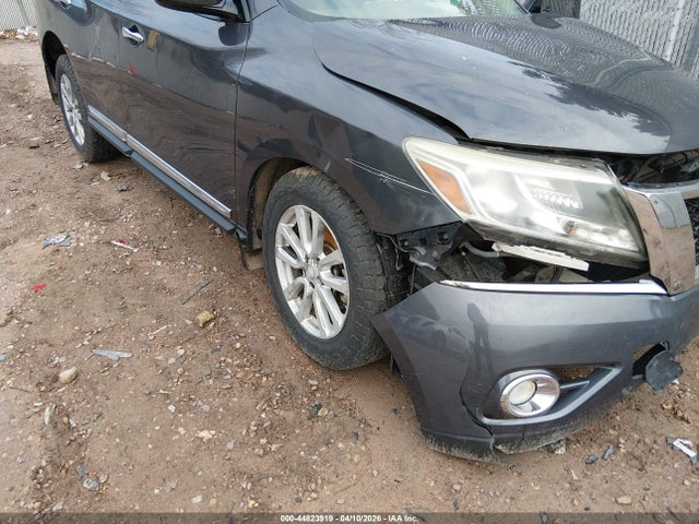 44823919 :رقم المزاد ، 5N1AR2MM6EC701601 vin ، 2014 Nissan Pathfinder Sl مزاد بيع