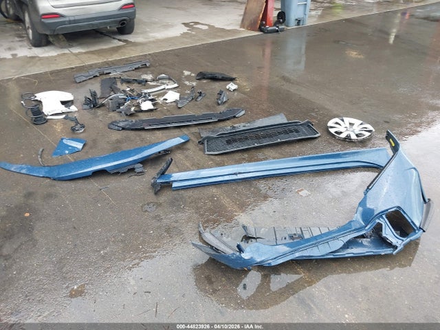 Продажа на аукционе авто 2025 Honda Civic Lx, vin: 2HGFE2F22SH541731, номер лота: 44823926