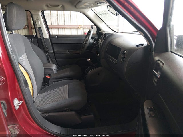 1C4NJRBB0GD685920 Jeep Patriot Sport