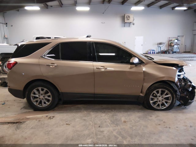 Продаж на аукціоні авто 2018 Chevrolet Equinox Lt, vin: 2GNAXSEVXJ6180913, номер лоту: 44823983