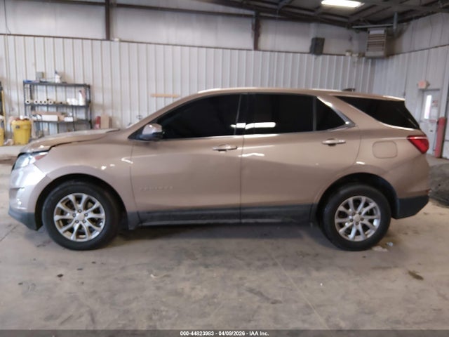 Продаж на аукціоні авто 2018 Chevrolet Equinox Lt, vin: 2GNAXSEVXJ6180913, номер лоту: 44823983