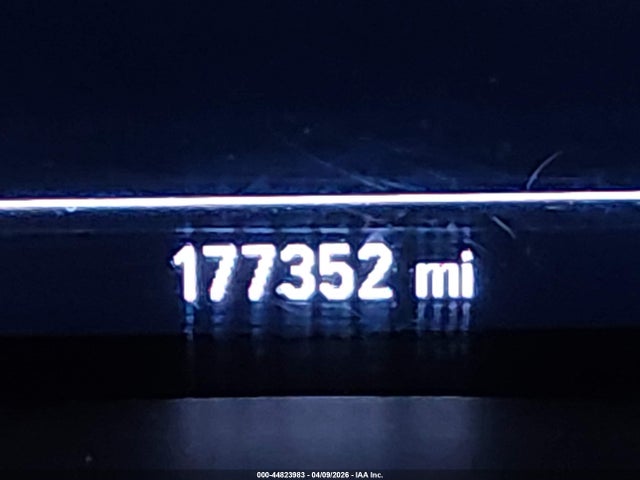 Продаж на аукціоні авто 2018 Chevrolet Equinox Lt, vin: 2GNAXSEVXJ6180913, номер лоту: 44823983